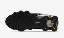 Cargar imagen en el visor de la galería, Shox TL 1308 Black Metallic Gold AV3595-007
