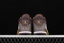 Cargar imagen en el visor de la galería, Air Jordan 3 Retro Antique Brass Brown 626988-018