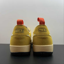 Cargar imagen en el visor de la galería, General Purpose Shoe Yellow White-Yellow DA6672-700