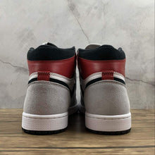 Cargar imagen en el visor de la galería, Air Jordan 1 High OG Light Smoke Grey Gym Red 555088-126