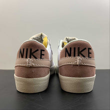 Cargar imagen en el visor de la galería, Blazer Low 77 Jumbo White Pink Oxford-Rose Whisper