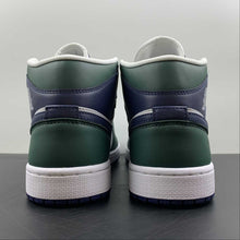 Cargar imagen en el visor de la galería, Air Jordan 1 Mid SE Noble Green Midnight Navy (2022) DZ5326-300