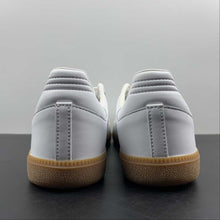 Cargar imagen en el visor de la galería, Adidas Samba Team Real Madrid HQ7032