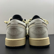 Cargar imagen en el visor de la galería, Air Jordan 1 Low “Made With Love” Grey Brown 553558-062