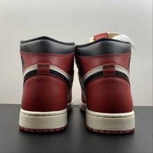 Cargar imagen en el visor de la galería, Air Jordan 1 Retro High OG White Red Chicago Remagned (2022) DZ5485-612