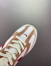 Cargar imagen en el visor de la galería, Air Max Dawn Gym Red Sanddrift DQ4976-161