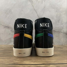 Cargar imagen en el visor de la galería, Blazer Mid 77 Color Code Black Red