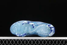 Cargar imagen en el visor de la galería, Air VaporMax 2020 FK 'Stone Blue' CT1823-400