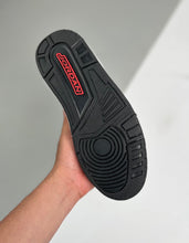 Cargar imagen en el visor de la galería, Jordan Courtside 23 Black Black-Gym Red-White Red AR1000-006