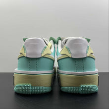 Cargar imagen en el visor de la galería, Air Force 1 FONTANKA White Yellow Green CW6688-610
