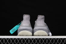 Cargar imagen en el visor de la galería, Adidas UltraBoost 21 Halo Silver FY0432