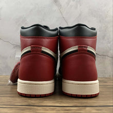 Cargar imagen en el visor de la galería, Air Jordan 1 High OG Gym Red Black-Summit White 555088-610