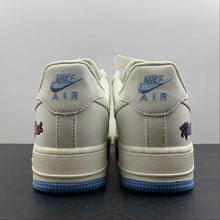 Cargar imagen en el visor de la galería, Air Force 1 07 SU19 “Miami” White Blue-Red
