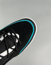 Cargar imagen en el visor de la galería, Jordan Courtside 23 Black Green White AR1002-003