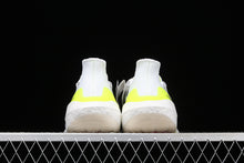 Cargar imagen en el visor de la galería, Adidas UltraBoost 21 White Volt Black