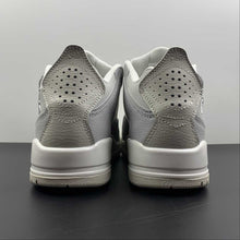 Cargar imagen en el visor de la galería, Jordan Courtside 23 Grey AR1000-003
