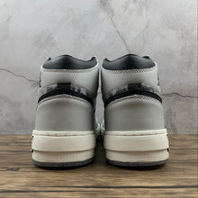 Cargar imagen en el visor de la galería, Air Jordan 1 High Dior Grey Black CN8607-002