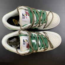 Cargar imagen en el visor de la galería, Dunk Low SE Summit White Phantom-Cinnabar