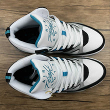 Cargar imagen en el visor de la galería, Air Flight 13 Mid Black Grey Lake Blue 579961-102