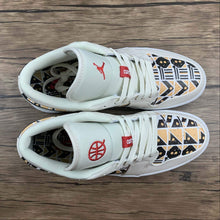 Cargar imagen en el visor de la galería, Air Jordan 1 Low Quai 54 Team Orange Baroque Brown CZ4155-100