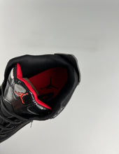 Cargar imagen en el visor de la galería, Jordan Courtside 23 Bred AR1000-023