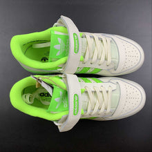 Cargar imagen en el visor de la galería, Adidas Forum 84 Low White Volt FY8018