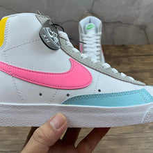 Cargar imagen en el visor de la galería, Blazer Mid 77 Vintage White Pink Glow Pure Platinum