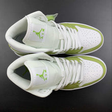 Cargar imagen en el visor de la galería, Air Jordan 1 Mid SE White Vivid Green-White (2022) DV2959-113