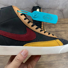 Cargar imagen en el visor de la galería, Blazer Mid Dorothy Gaters