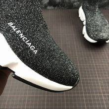 Cargar imagen en el visor de la galería, Balenciaga Triple Speed Negras