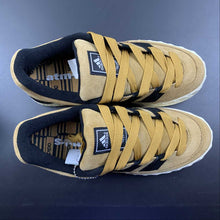 Cargar imagen en el visor de la galería, Adidas Adimatic OG Shoebox HQ3935