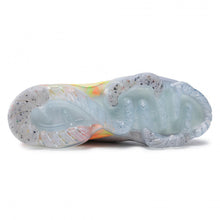Cargar imagen en el visor de la galería, Air VaporMax 2020 FK Light Bone White Grey Fog Sail CW1765 003