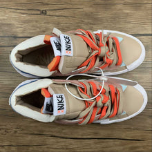 Cargar imagen en el visor de la galería, Blazer Low x Sacai x Kaws “Reed” Natural Yellow DM7901-100