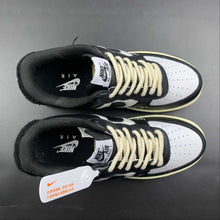 Cargar imagen en el visor de la galería, Air Force 1 07 LV8 “GoodBye 82” Black White DO5220-168