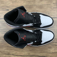 Cargar imagen en el visor de la galería, Air Jordan 1 Mid Red Shadow (2021) 554724-075