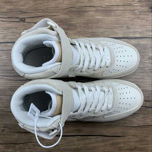 Cargar imagen en el visor de la galería, Air Force 1 High Grey White CW7584-200
