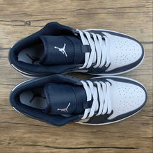 Cargar imagen en el visor de la galería, Air Jordan 1 Low Armory Navy White Black 553558-414