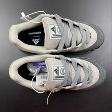 Cargar imagen en el visor de la galería, Adidas Adimatic Neighborhood Grey HP6771