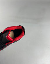 Cargar imagen en el visor de la galería, Jordan Courtside 23 Black Black-Gym Red-White AR1000-006