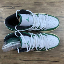 Cargar imagen en el visor de la galería, Air Jordan 1 Low White Stadium Green-Black 553558-129