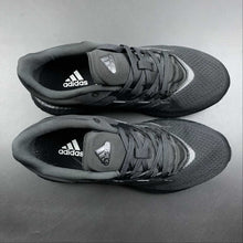 Cargar imagen en el visor de la galería, Adidas PureBoost Select Triple Black