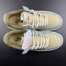 Cargar imagen en el visor de la galería, Air Force 1 FONTANKA MoonLight Yellow CW6688-805