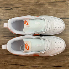 Cargar imagen en el visor de la galería, Court Borough Low 2 White Orange-Summit White-Sail BQ5448-114