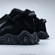Cargar imagen en el visor de la galería, Air Barrage Mid QS Fire Attack Retro Full Black