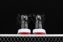 Cargar imagen en el visor de la galería, Dunk High Premium SB Black Red AJ7730-001
