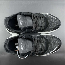 Cargar imagen en el visor de la galería, Adidas Nite Jogger Core Black Cloud White FW6716