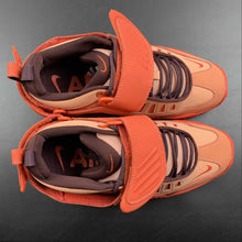 Cargar imagen en el visor de la galería, Air Adjust Force Sp Light Madder Root Habanero Red-Burgundy Crush