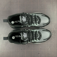Cargar imagen en el visor de la galería, Air Max 270 React WTR Black Metallic Silver CD2049-001