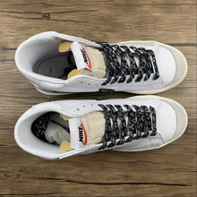 Cargar imagen en el visor de la galería, Blazer Mid 77 Vintage “Paisley” White Black