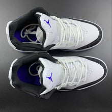Cargar imagen en el visor de la galería, Jordan Courtside 23 White Dark Concord-Black AR1000-104